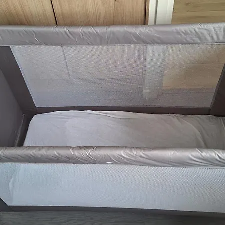 Indy - Clim - Proche Eurexpo - Parking - Balcon Au Calme